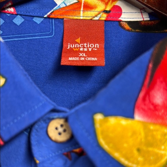 Vibrant Blue Casual Button Down Shirt with Tropical Print - Picture 2 of 5